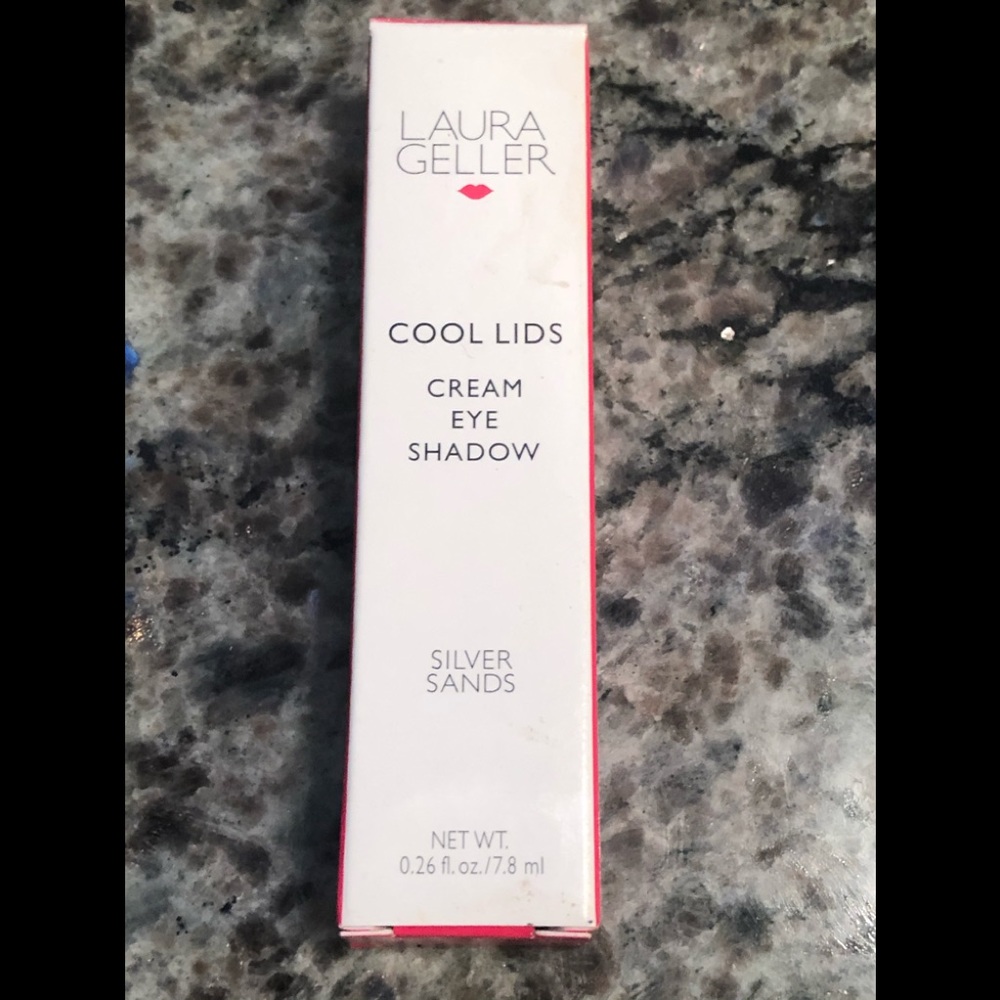 Laura Geller Cool Lids eye makeup in Silver Sands